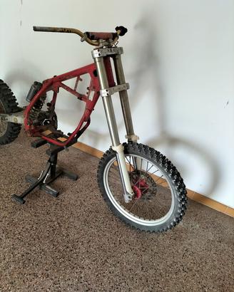 ktm 300 250 GS  1991