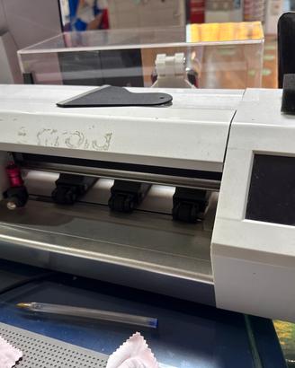 Plotter taglia pellicola