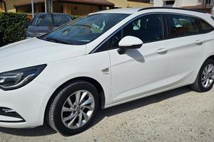 Opel Astra 1.6 CDTi Sports Tourer - 2018