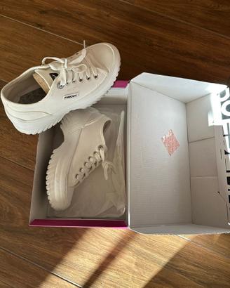 Scarpe da donna Freddy
