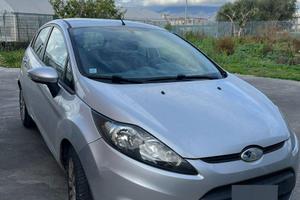 Ford Fiesta 1.2 60 Kw buone condizioni