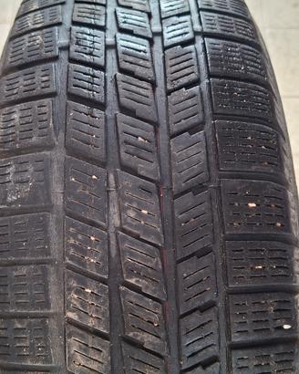 GOMME AUTO VARIE MISURE