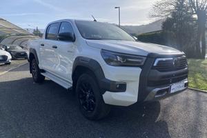 Toyota Hilux 2.8 D A/T 4WD 4 porte Double Cab...