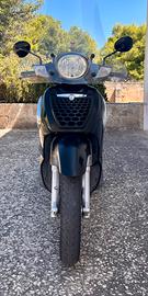 Scarabeo 200