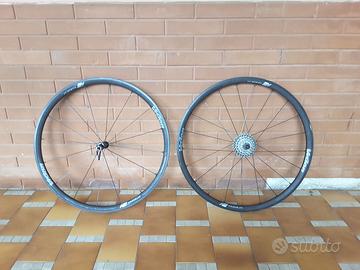 Coppia ruote Vision Trimax 30mm