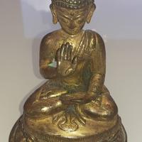 BUDDHA IN BRONZO DORATO Cina, XVIII secolo