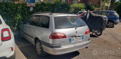 TOYOTA Avensis 1ª serie - 2000