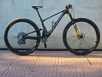 SPARK RC EVO HMX