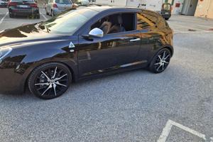 mito quadrifoglio