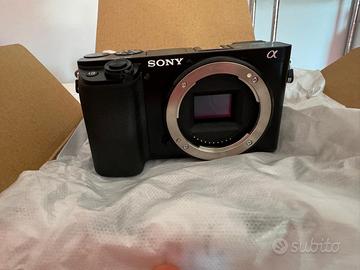 Fotocamera sony a6100 