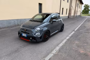 Abarth 595 competizione performance pack