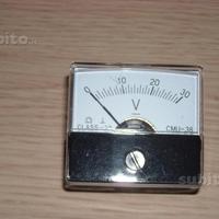 STRUMENTO ANALOGICO DA PANNELLO 5x4,5 30V dc