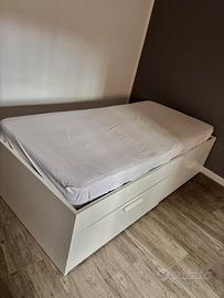 Letto singolo IKEA con cassettoni + materasso