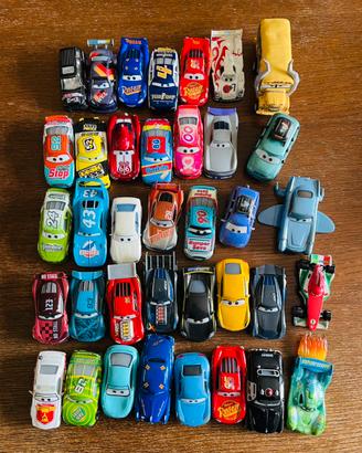 37 Macchine Cars Disney Pixar consegna a mano