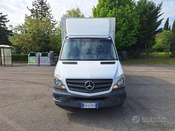 Mercedes Sprinter cassone telonato