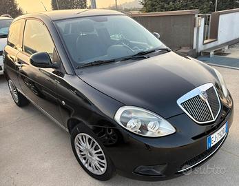 Lancia Ypsilon 1.2 69 CV