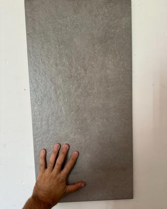 pavimento 0,30x0,60 grigio