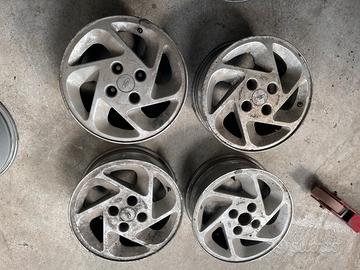 Cerchioni FORD Escort XR3i/ V RS2000 16v da 15”