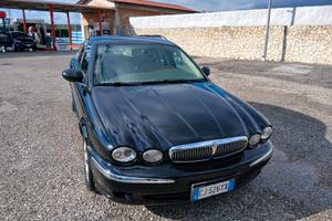 Jaguar vettura eccellente