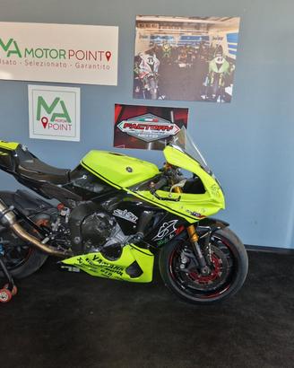 YAMAHA YZF R1 2015 SOLO 8500 KM /RACING O STRADALE