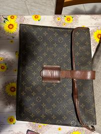 Borsa louis vuitton porta documenti