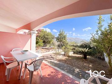 Graziosa villetta panoramica pressi San Teodoro