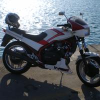 Honda VF 400 - 1984