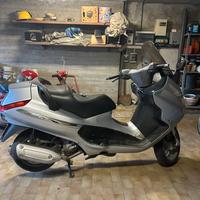 Vendita scooter 250 Piaggio x8