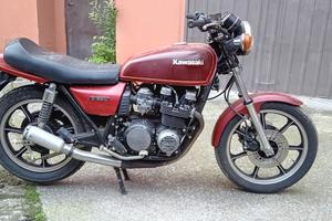 Kawasaki 650 anno 1984 con documenti