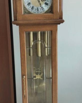 OROLOGIO A PENDOLO DA PAVIMENTO CON FASI  'VIVIEN'
