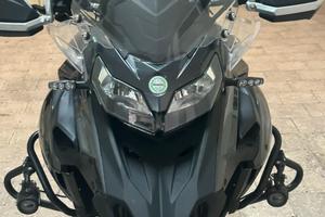 Benelli TRK 502X
