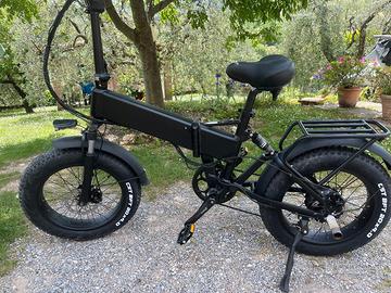 bicicletta elettrica pieghevole 
