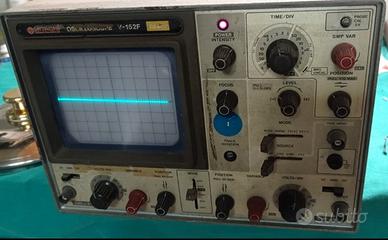 Oscilloscopio Hitachi
