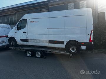 Renault master
