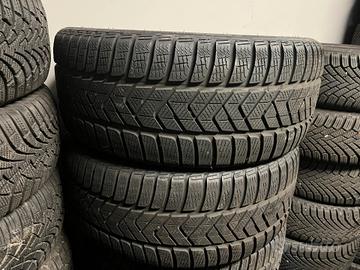 245 40 16 invernali Pirelli