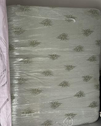 Letto matrimoniale con cassetto