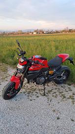 Ducati Monster + anno 2026 usato come nuovo