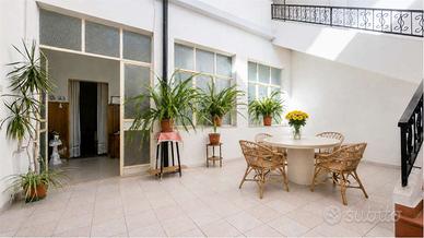 Casa campidanese con cortile