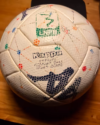 Pallone ufficiale serie B  Kombat - 2021/2022