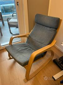 Sedia dondolo Poang Ikea