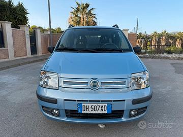 FIAT PANDA 1.2 BENZINA VERSIONE ALESSI