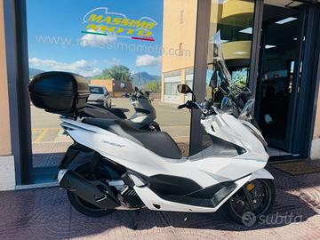 HONDA PCX 125 PASSAGGIO GARANZIA TAGLIANDO INCLU