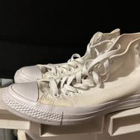 Converse Chuck Taylor White