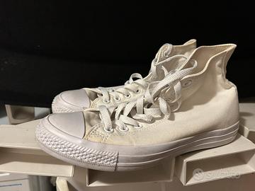 Converse Chuck Taylor White