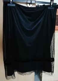 Gonna con pizzo nero Benetton