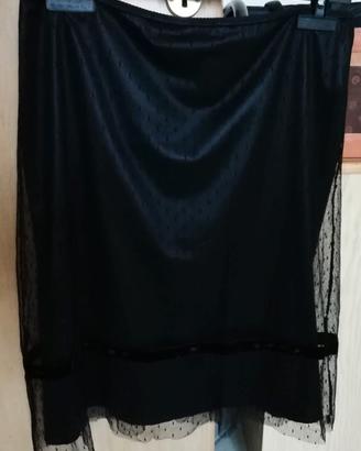 Gonna con pizzo nero Benetton