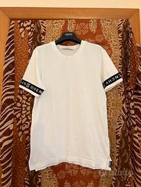 Maglia givenchy