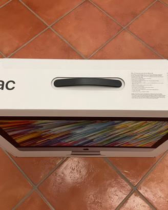 iMac (Retina 4K, 21,5 pollici, 2019) NUOVO