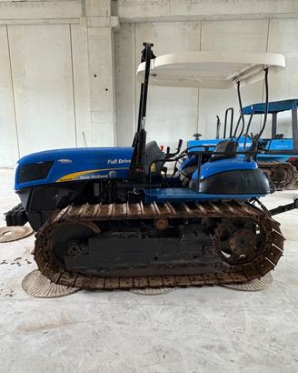Trattore New holland TK4050