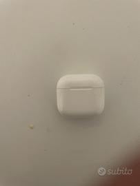 Airprods 4 solo parte sinistra